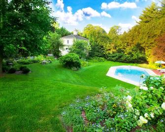 Stockbridge Country Inn - Stockbridge - Piscina