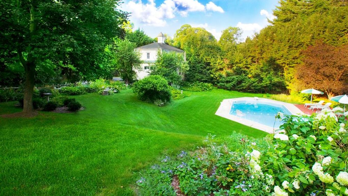 Stockbridge Country Inn