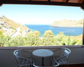 Asteri Hotel - Skala - Balkon