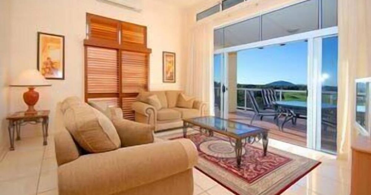 Magnolia Lane Apartments £244. Twin Waters Hotel Deals & Reviews KAYAK