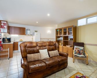 Apartment in a House - Tavira - Living room