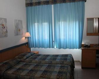 Albergo Rossella - Castiglione della Pescaia - Schlafzimmer