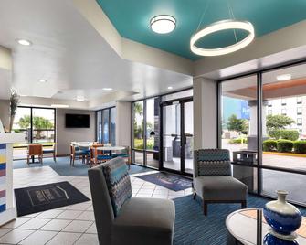 Baymont by Wyndham Mobile/Tillmans Corner - Mobile - Lobby