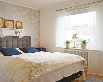 Villa in Town Near Sea and Beach - Lysekil