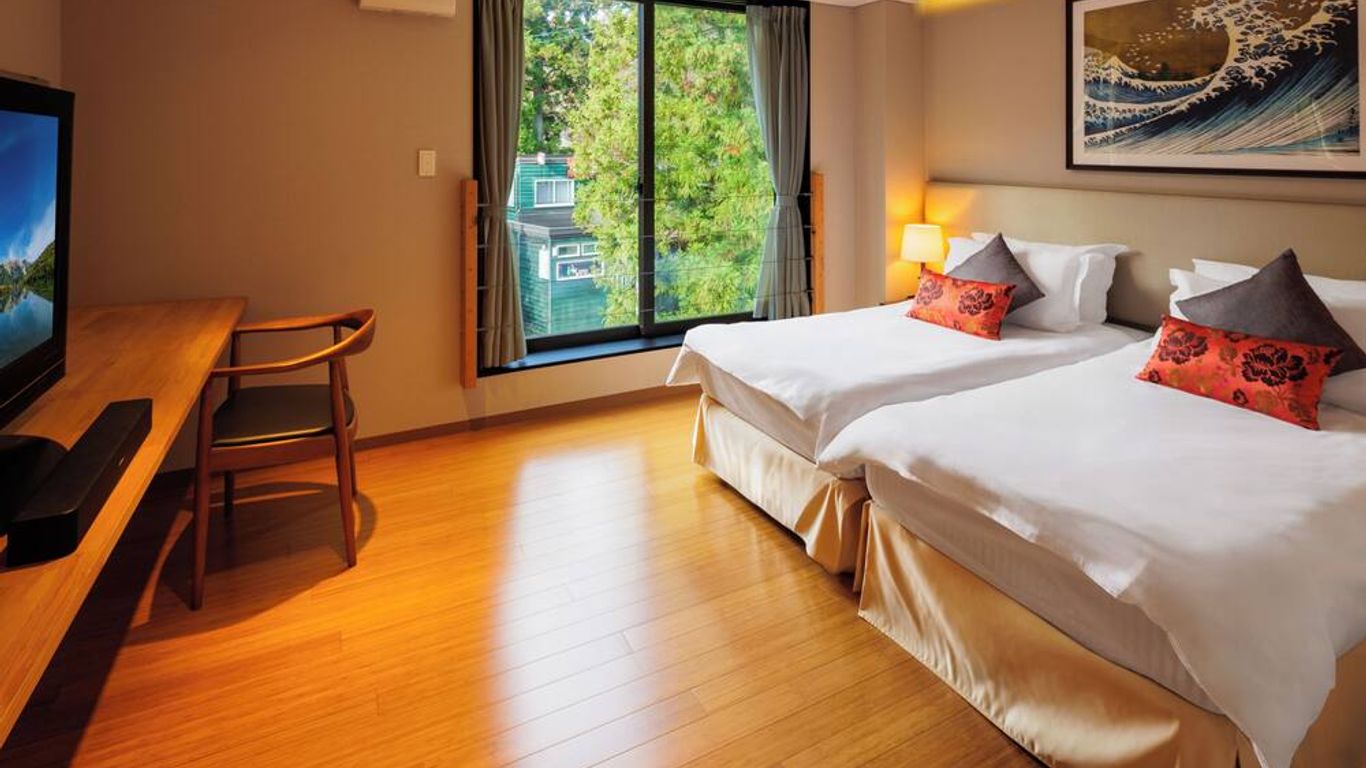 Koharu Resort Hotel & Suites