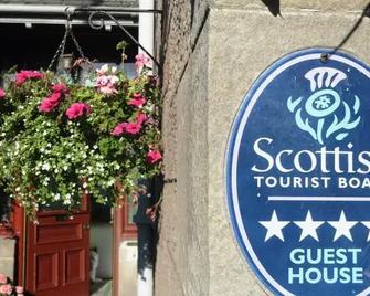 Ardfern Guest House - Perth