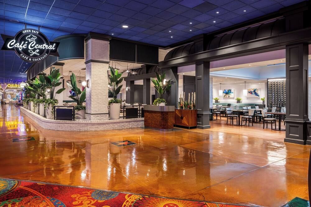 سيلفر ليجاسي رينو - إيه كيسارز ريواردز ديستينيشن - رينو - ردهة