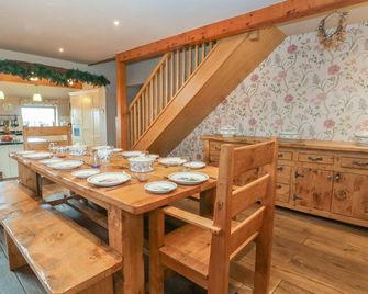 Rough Bank Barn, Pet Friendly, Character Holiday Cottage In Newhey - Rochdale - Sala de jantar