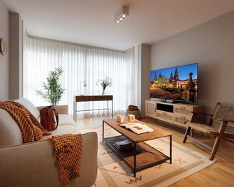 Vita Homes by Upper Luxury Housing - Santiago de Compostela - Pokój dzienny