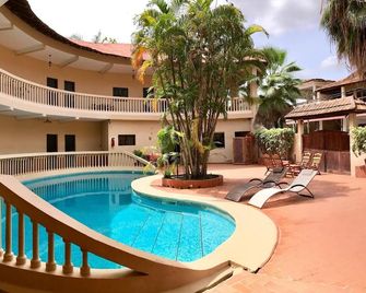 르 플랑부아양 지갱쇼르 - 지갱쇼르 - 수영장