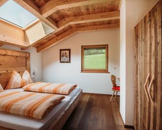 Apartment Bawiglbach Grosskarneid - Lüsen - Спальня