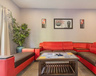 Beach 7 mins walk Luxury villa Diva - Candolim - Lounge
