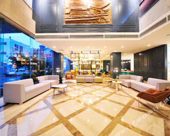 Magnotel Rizhao Wulian Jiefang Road - Rizhao - Lobby