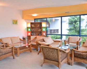 Slavuna - Albena - Lounge