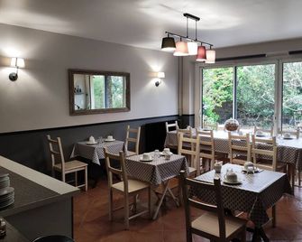 La Villa Carcassonne - קרקסון - מסעדה