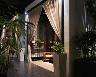 Studio M Hotel - Singapore - Bedroom