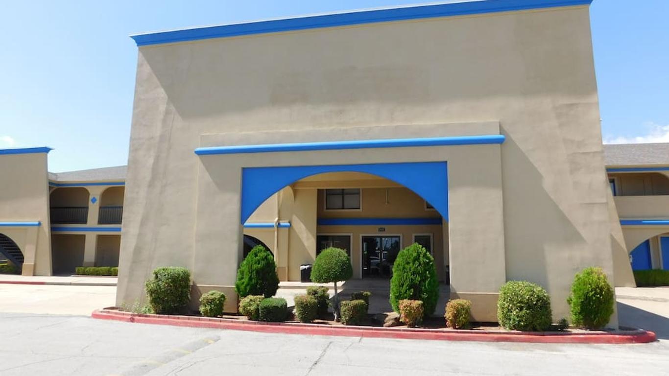 Days Inn by Wyndham Oklahoma City NW Expressway