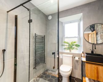 Kirkton Family Farmhouse with Hot Tub, Alford, Aberdeenshire - Alford - Sala de estar