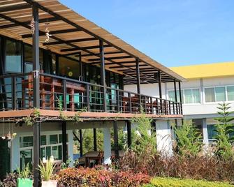Breeze Hill Resort - Khao Kho - Gebäude
