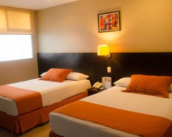Hotel Los Almendros - Манта - Спальня