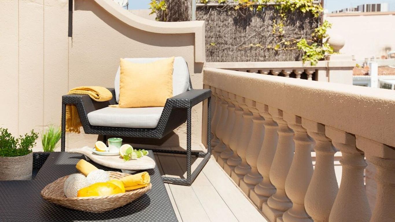 Click&Flat Balmes Luxury Penthouse