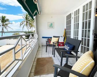 Oceanfront Condo in Luquillo - Luquillo - Balcony