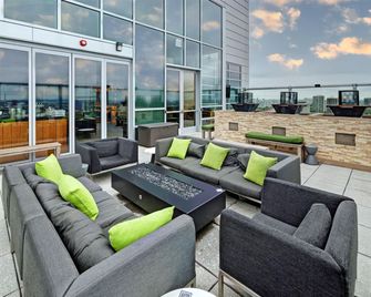 Hilton Garden Inn Chicago McCormick Place - Chicago - Pati