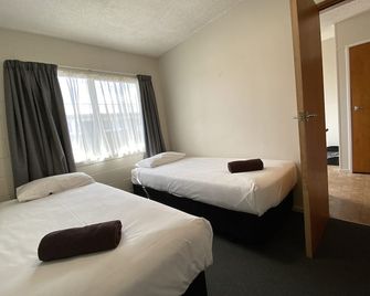 Ulster Apartments - Hamilton - Bedroom