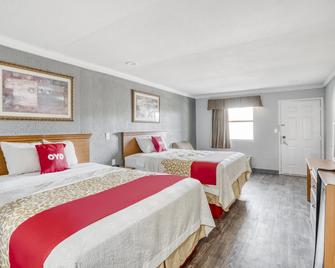 OYO Hotel Pineville La Hwy 165 - Pineville - Bedroom
