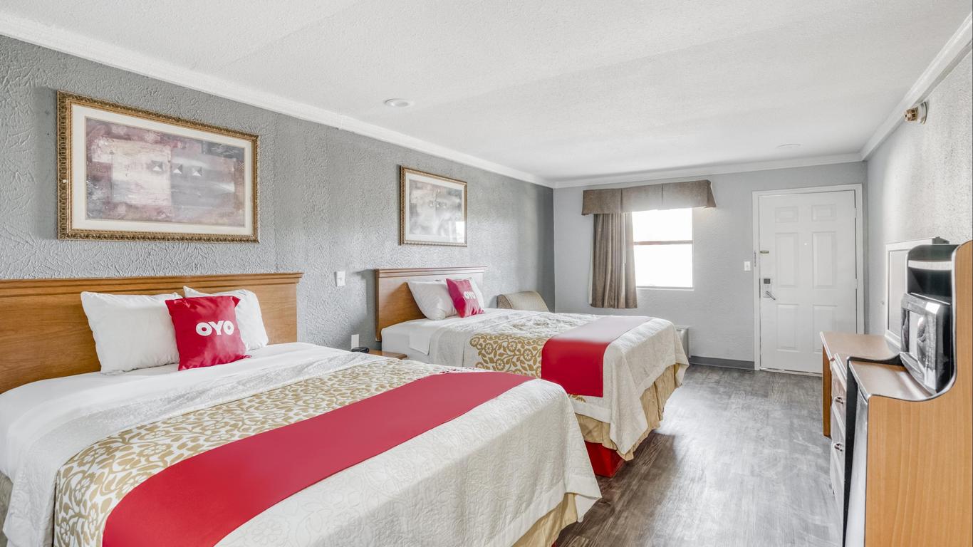 OYO Hotel Pineville La Hwy 165