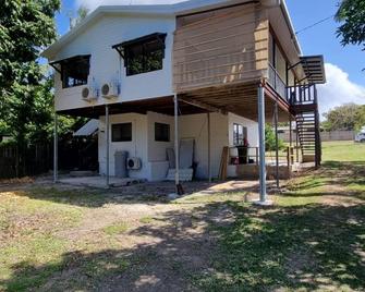 Captain's Retreat Cooktown - Crews Quarters - Cooktown