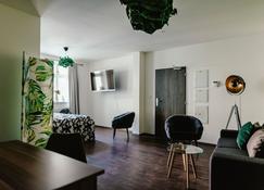 Apartments Zelny Trh I - Brno - Living room