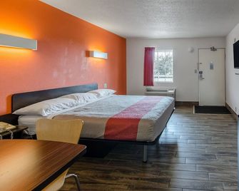 Motel 6 Staunton Va - Staunton - Schlafzimmer