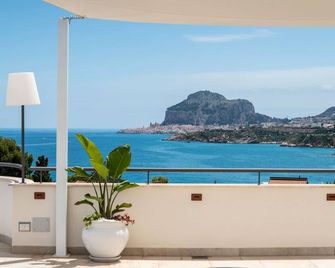 Hotiday Cefalù Mazzaforno - Cefalù - Balkon