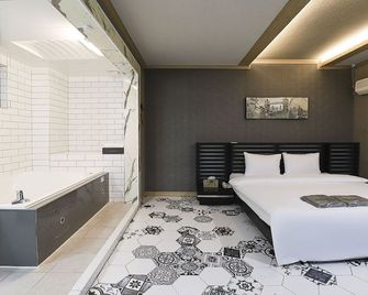 Goesan Tiffany Unmanned Hotel - Jincheon