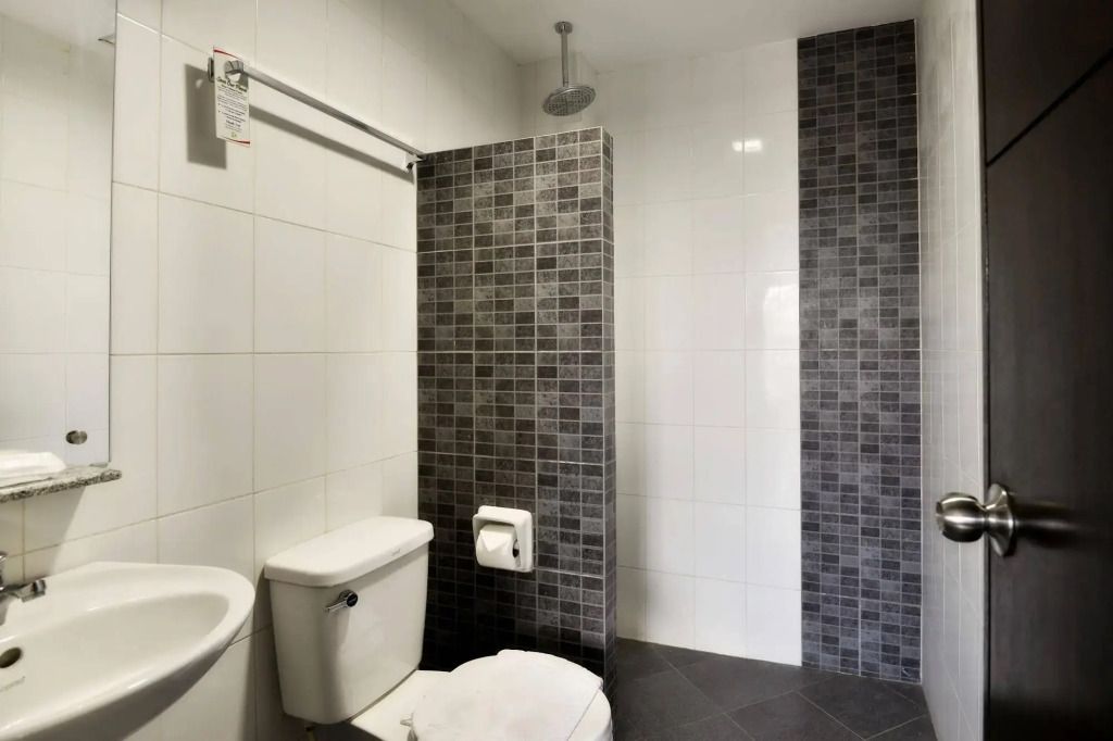 إكسبرس إن - سيبو هوتل