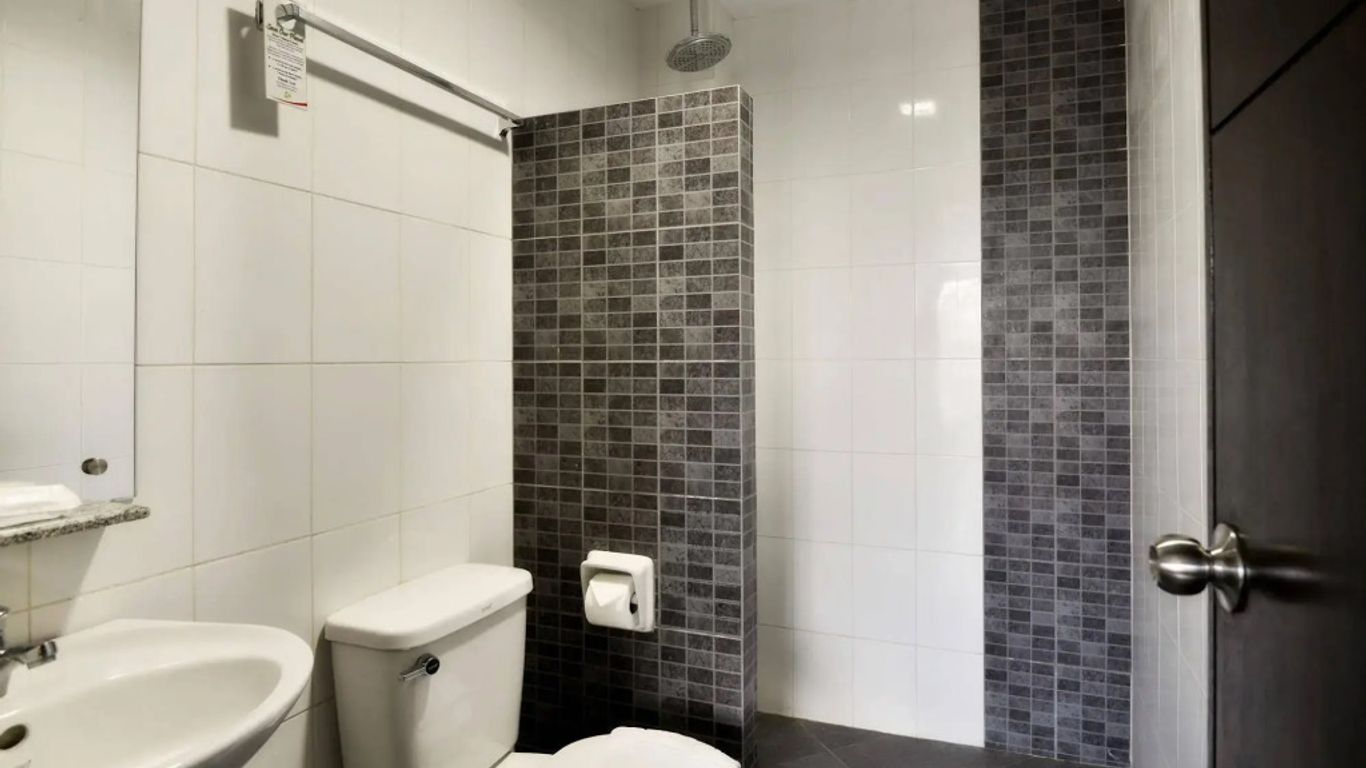 Express Inn - Cebu Hotel