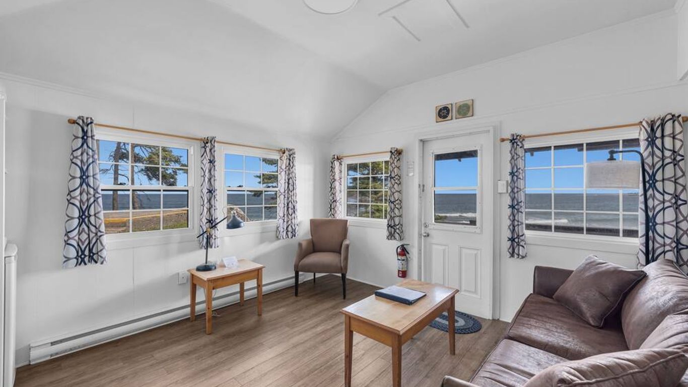 White Point Beach Resort