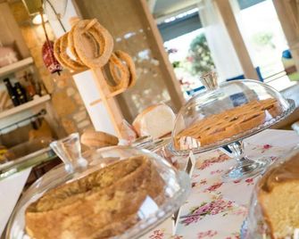 Agrikies Country Retreat - Marathopolis - Buffet