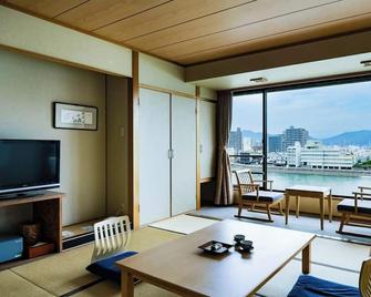 Hotel Park - Gifu - Yemek odası