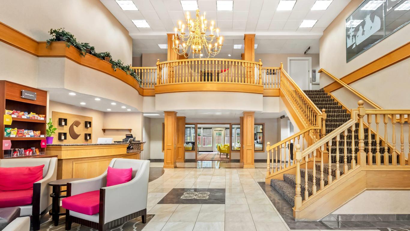 Comfort Suites Clackamas