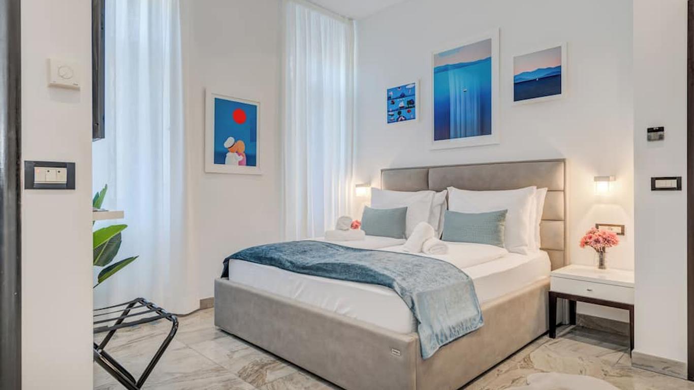Tango Luxury Rooms