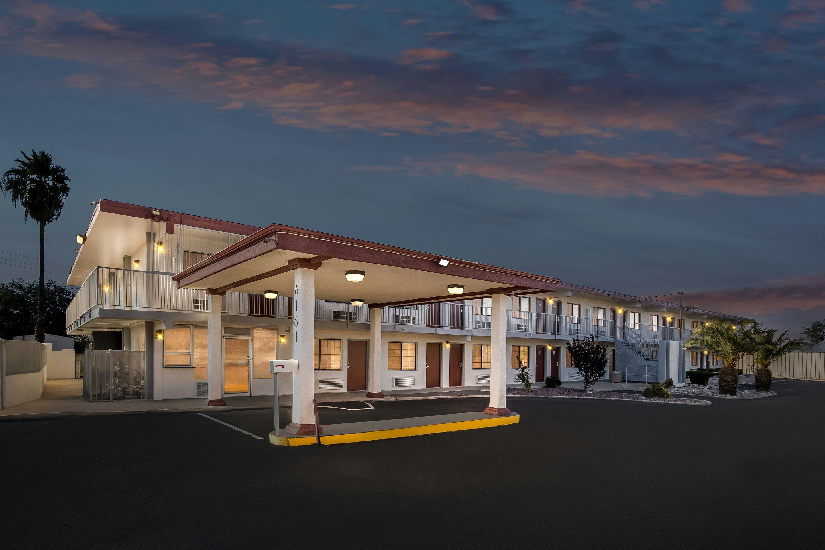 Red Roof Inn Tucson - Vail - טוסון - בניין