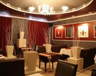 Astor Hotel - Perm - Lounge
