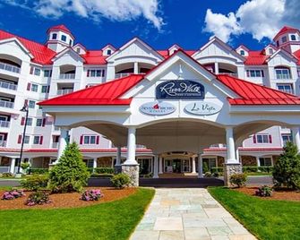 River Walk Resort One bedroom Suite w/ balcony & mount view from 5th floor VIP. - Lincoln - Bygning