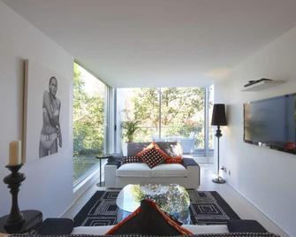 Apartment Two - Sídney - Sala de estar