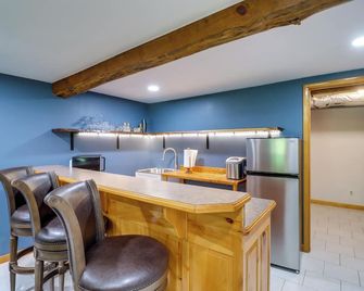 3,000 Sq Ft + Game Room: Ozarks Serenity Cabin! - Гаррісон