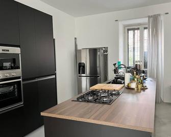 La casa di Wayne - Cologno Monzese - Cucina