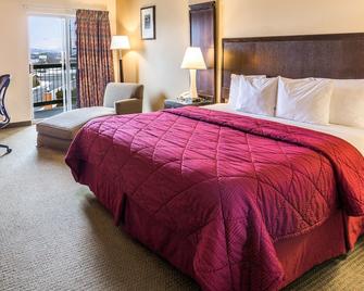 Cedars Inn - East Wenatchee - Bedroom
