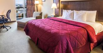 Cedars Inn - East Wenatchee - Bedroom